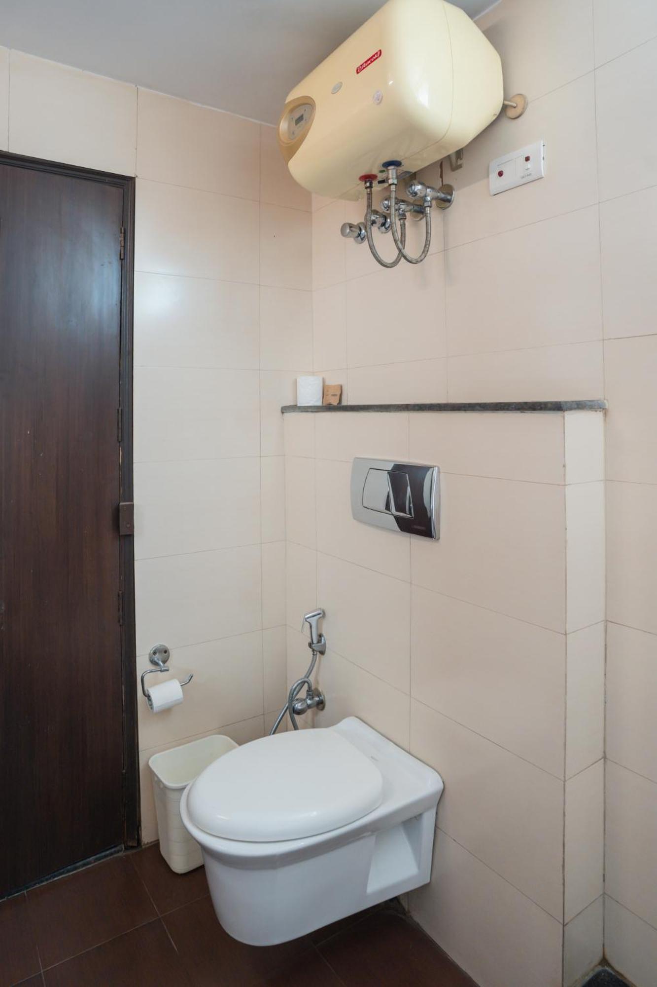 Ahuja Residency Cyber City II Гургаон Екстериор снимка