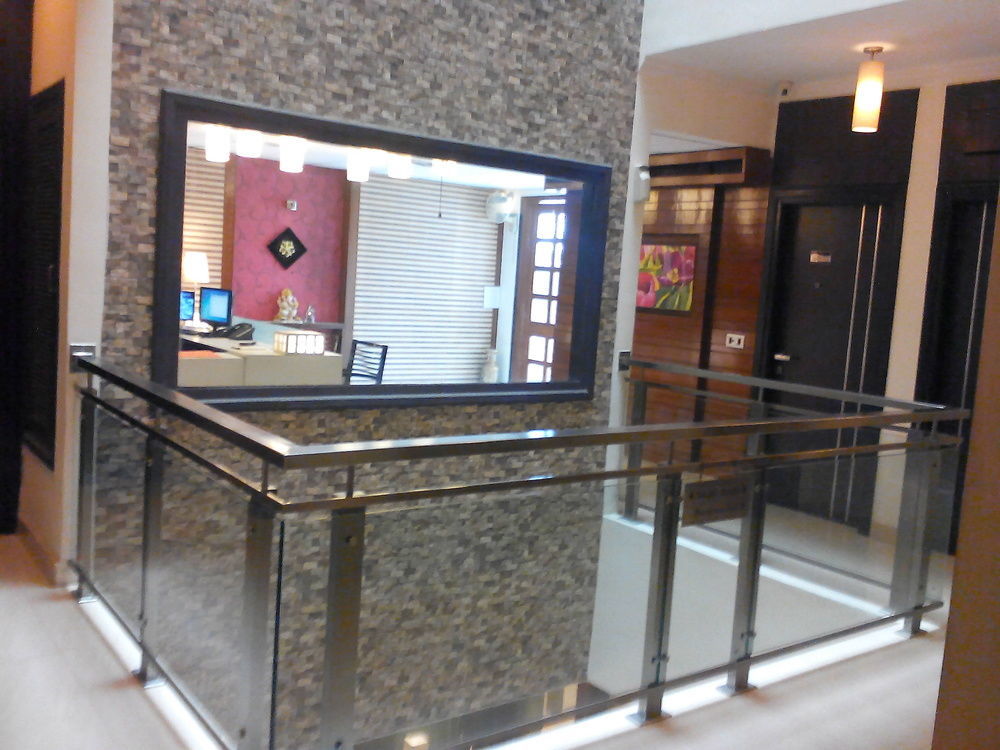Ahuja Residency Cyber City II Гургаон Екстериор снимка